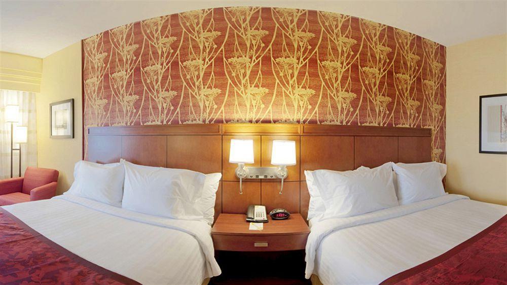 Courtyard Warner Robins Hotel Ngoại thất bức ảnh