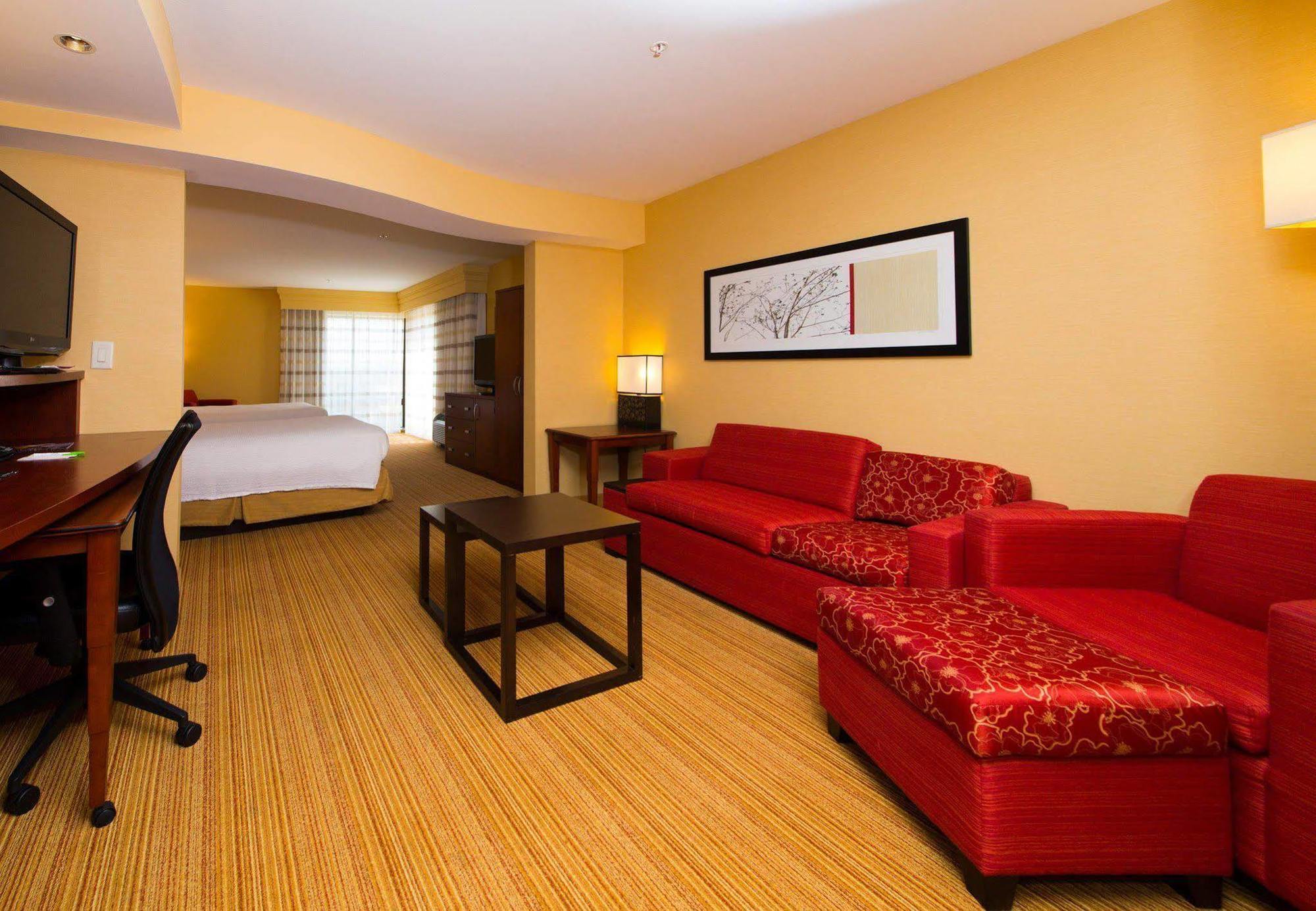 Courtyard Warner Robins Hotel Ngoại thất bức ảnh